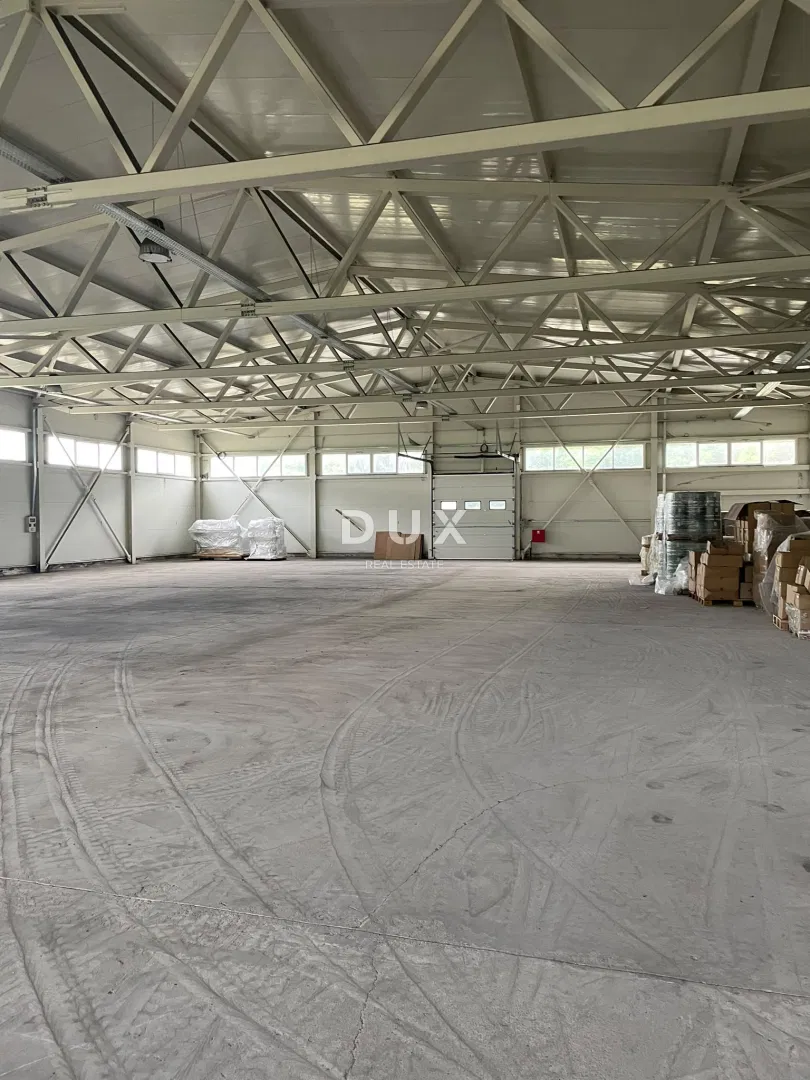 UDBINA - Opportunità di investimento - Capannone industriale di 3.524 m² su un terreno di 18.374 m² con infrastruttura energetica