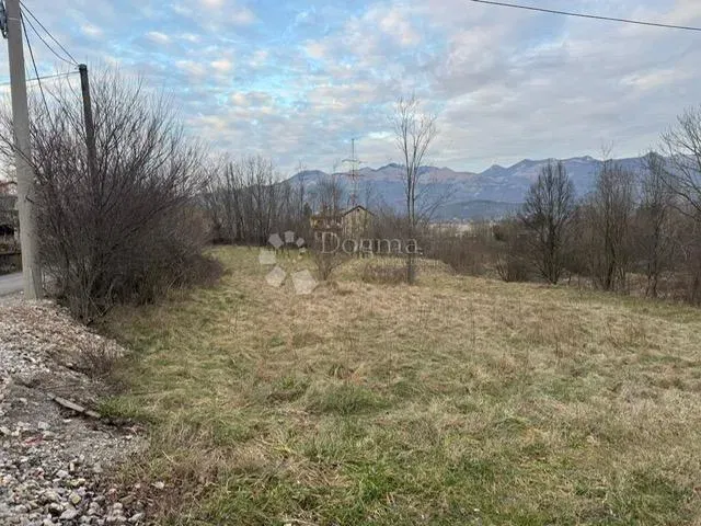 Stavební pozemek Klana, 1.657m2