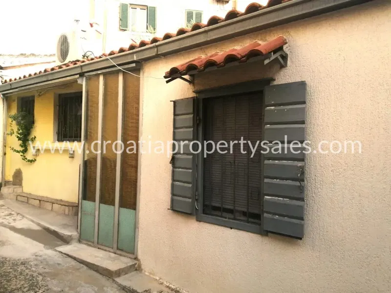 Split, house for sale, 260.000 € – 2