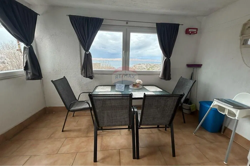 Stanovanje Karlobag, 36,43m2