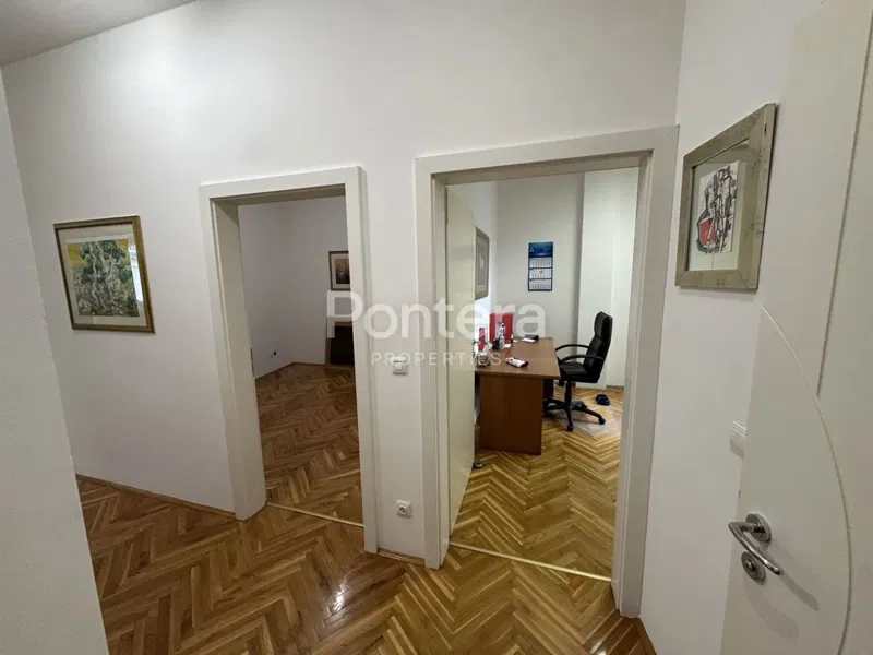 Kereskedelmi Centar, Rijeka, 30m2 – 3