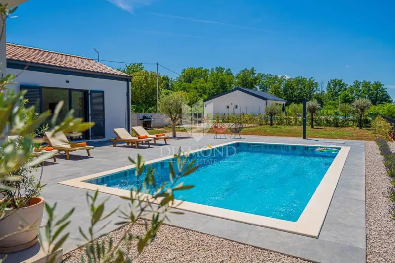 Nuova casa con piscina, zona di Labin – 3