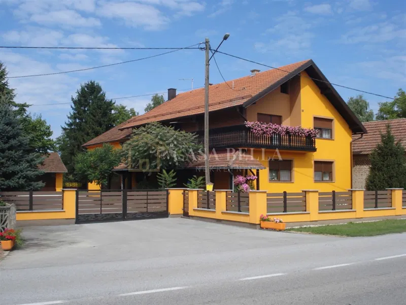 Haus Hrgovljani, Bjelovar, 230m2