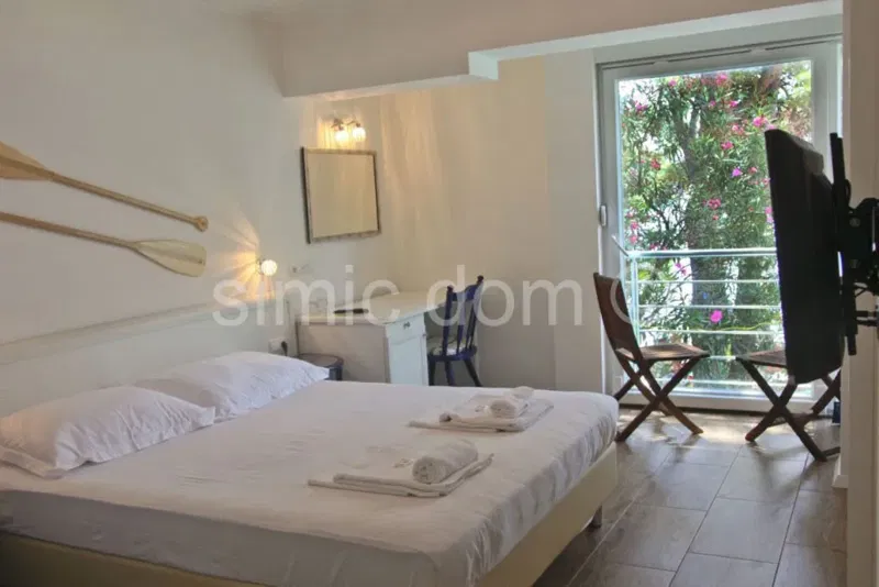 Business premise first row to the sea, Makarska Riviera – 2