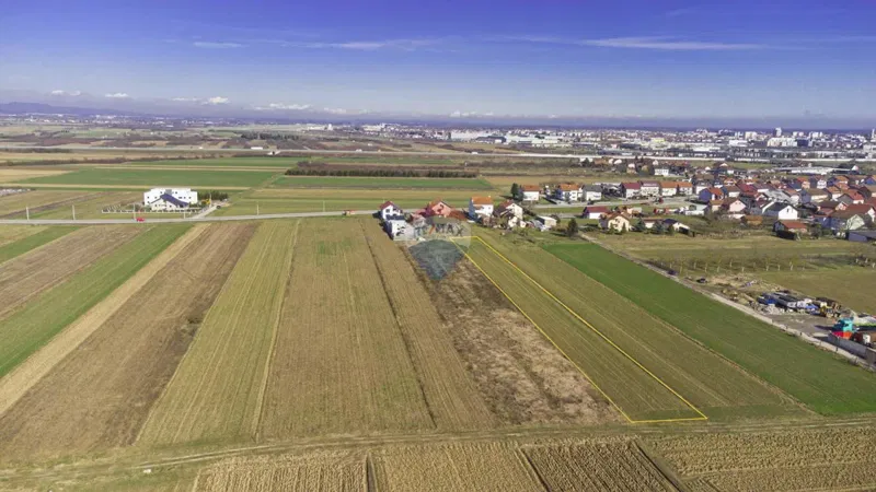 Non-structural plot Gradići, Velika Gorica - Okolica, 2.093m2 – 2