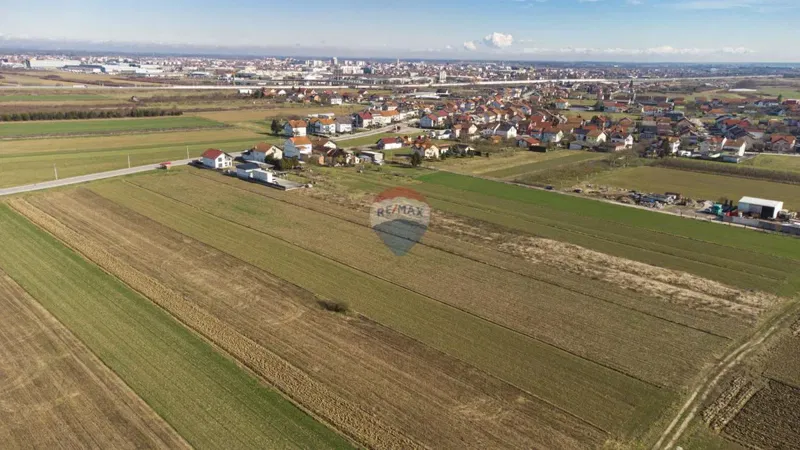 Non-structural plot Gradići, Velika Gorica - Okolica, 2.093m2 – 3