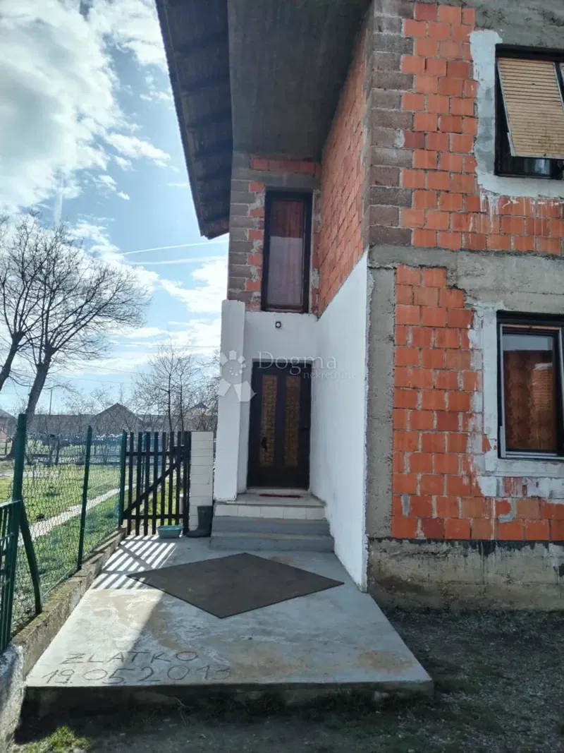 Casa Donje Mekušje, Karlovac - Okolica, 410m2 – 2