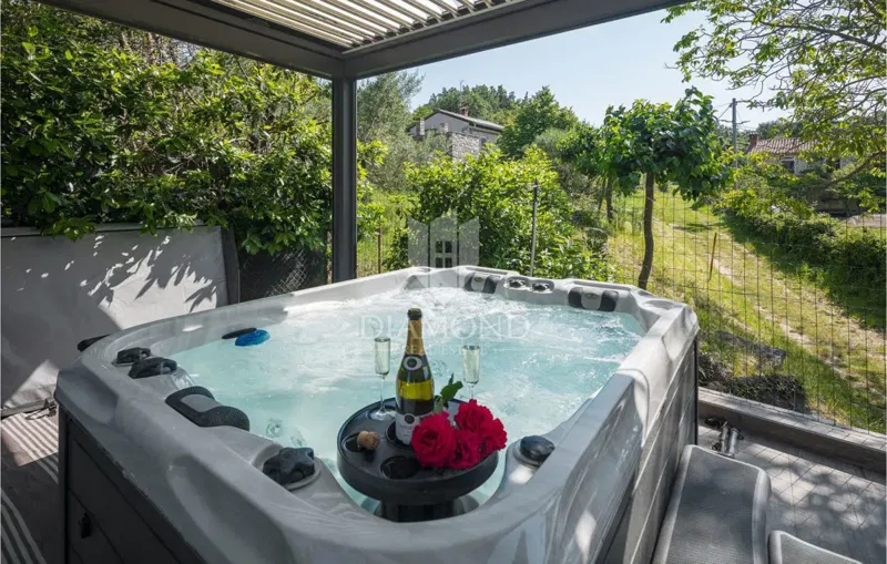 Buje, charming house with swimming pool near Grožnjan! – 2