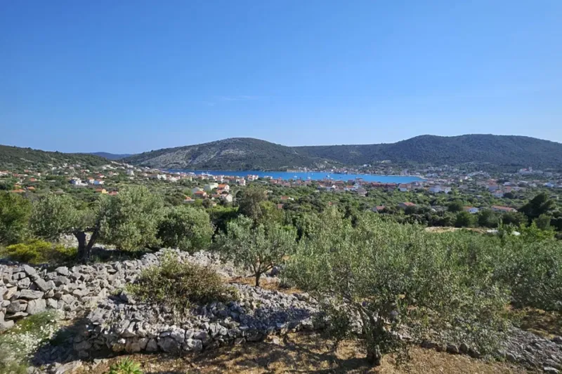 Telek Marina – 2