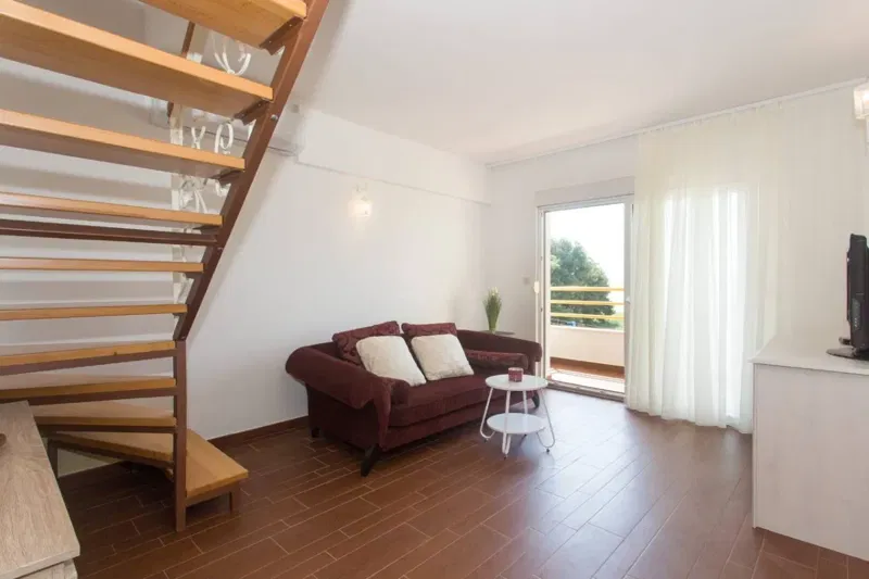 Appartamento con due camere da letto vista mare – 2