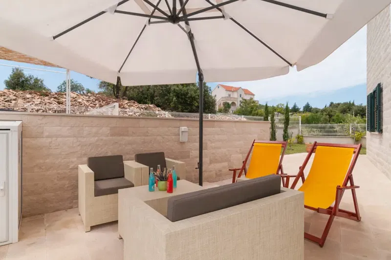 Island Stone House with Pool and Sea View – 2