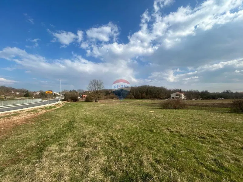 Bauland Pićan, 695m2