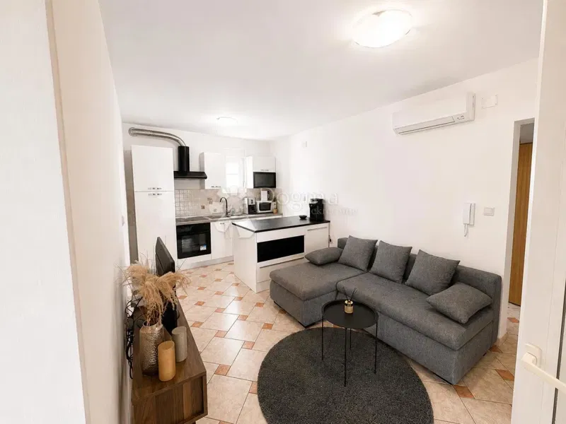 Allogio Diklo, Zadar, 60m2 – 2
