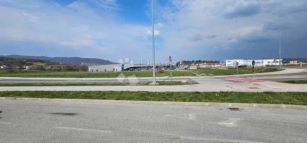 Zazidljivo zemljišče Novi Marof, 11.598m2