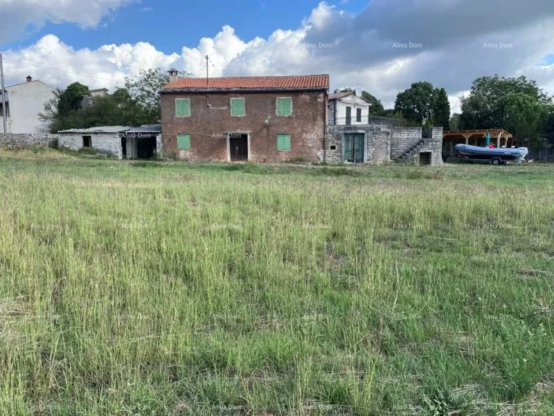 Kanfanar, terreno con vista mare – 6.038 m² di terreno edificabile – 2