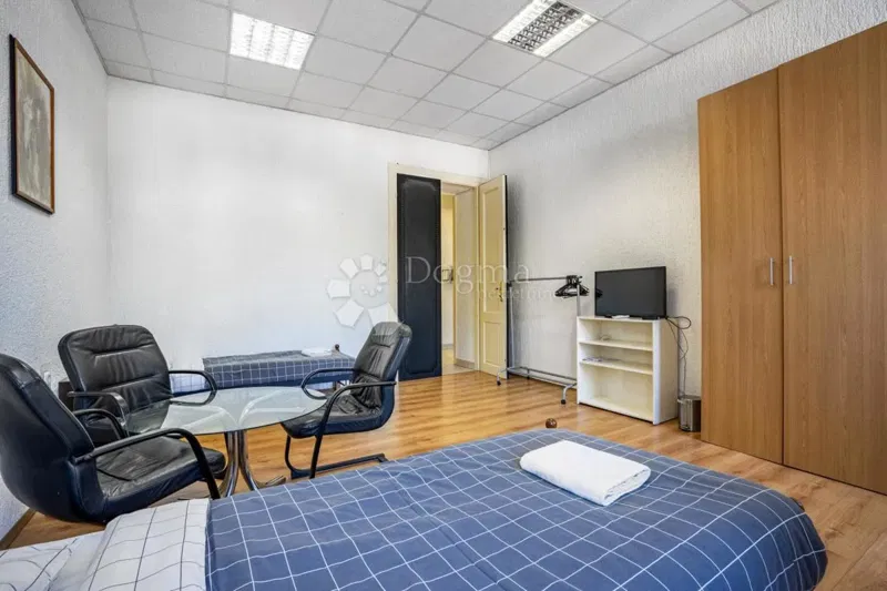 Flat Školjić, Rijeka, 80m2 – 3