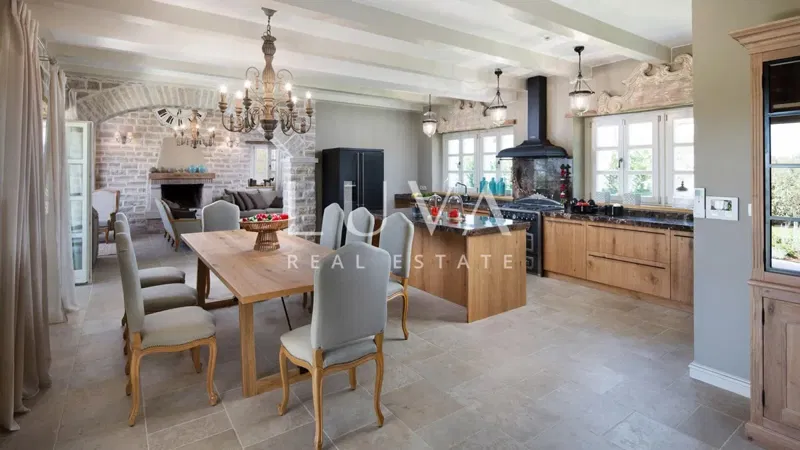 Exclusive villa with swimming pool in the heart of Istria, Kanfanar – 3