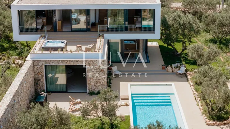 Šolta, luxury villa with pool and beautiful sea view – 3