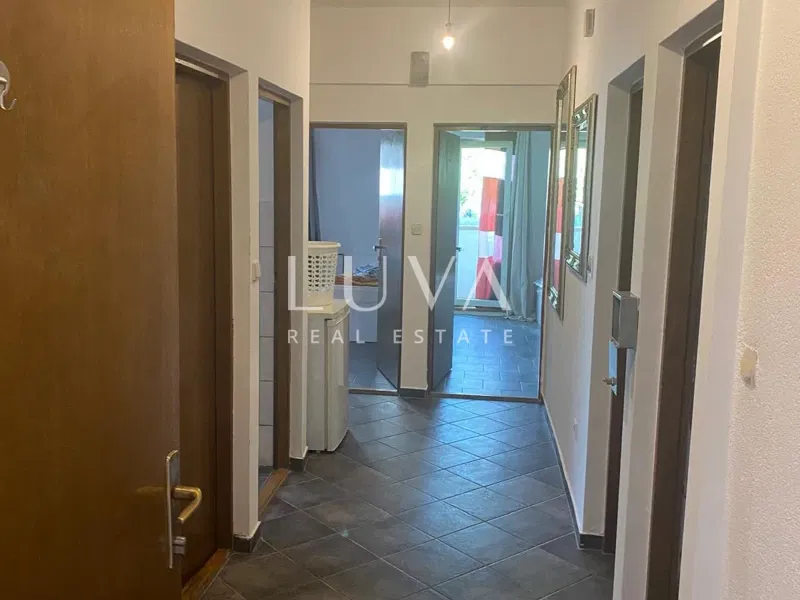 Sigečica, large 4-story house for sale, investment opportunity – 3