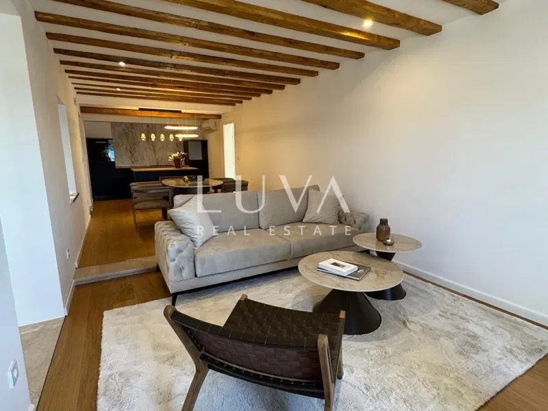 Sibenik, központ, luxus lakás 150m2-es tengerre néző kilátással – 2