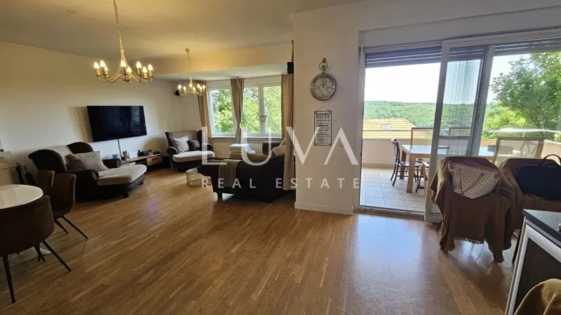 Zagreb, Gornje Prekrižje, luxury apartment with garden and garage, 230m2 – 2