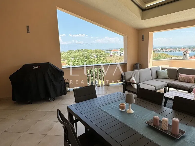 Spacious Semi-Detached House 275m2 for Sale in Nin – 3