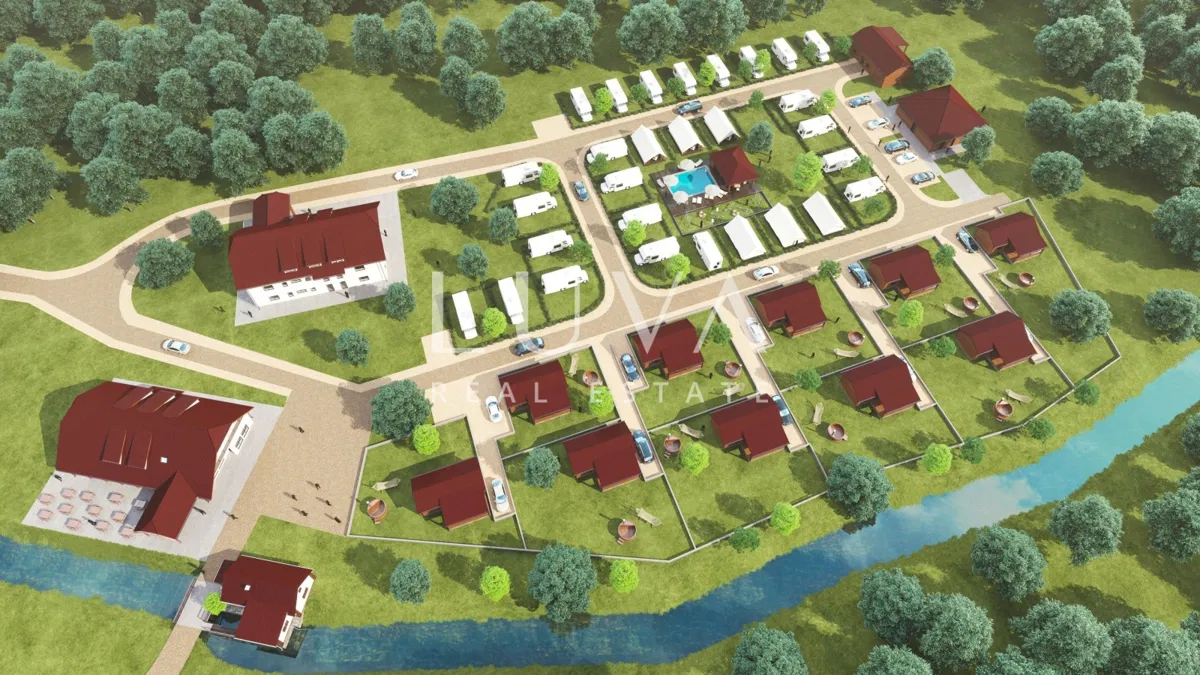 Plitvička jezera, Kompolje, investicijski projekt s građevinskim dozvolama i etno kućom, 27.840 m2