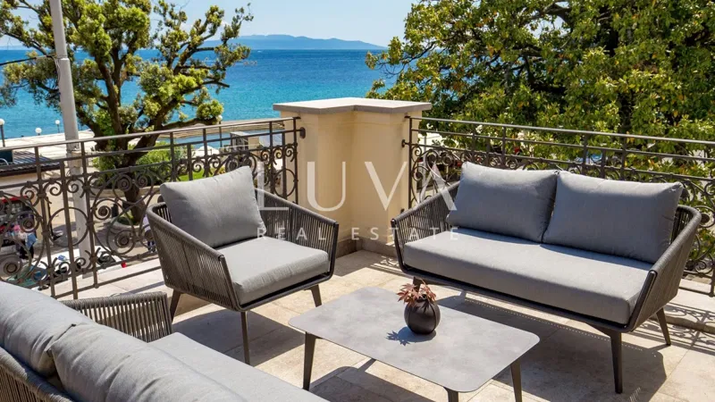 Opatija, city center, luxury apartment NFA 93.79 m² for sale – 2