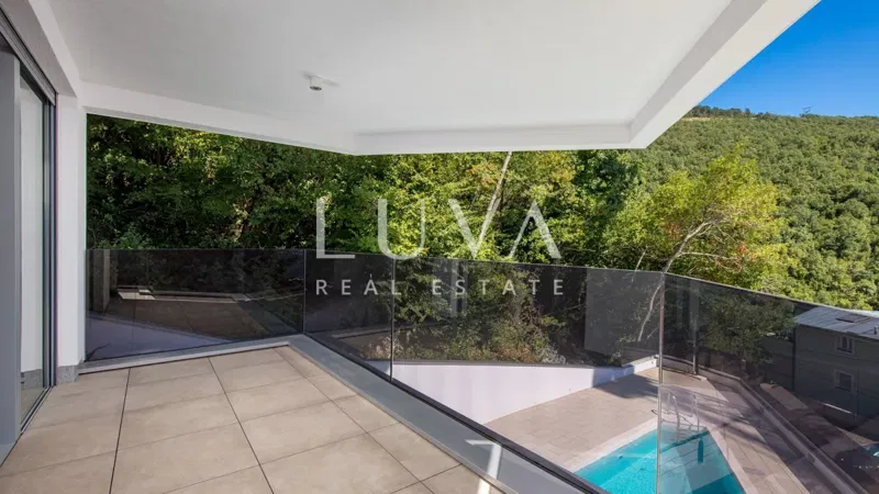 Opatija, luksusowy nowy budynek z ogrodem, mieszkanie o powierzchni NKP 125,81 m² – 2