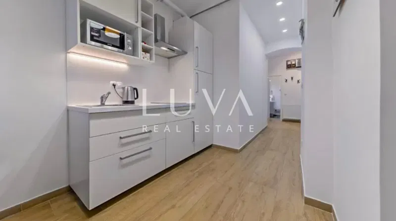 Zagreb, city center, 2-room apartment, excellent location, NSA 45 m² – 2