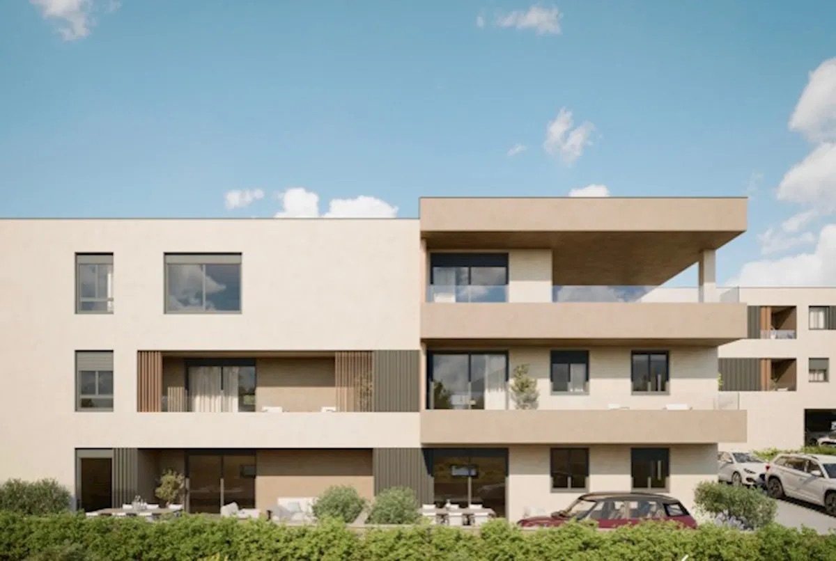 PODSTRANA -Moderna i lukskuzna novogradnja 250m od mora