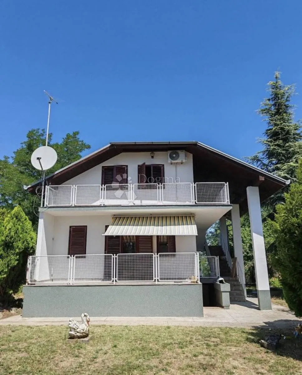 Dům Dalj, Erdut, 264m2