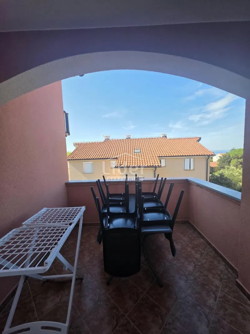 NOVALJA, 2S+DB, 100m OD MORA, 2 LOĐE – 2