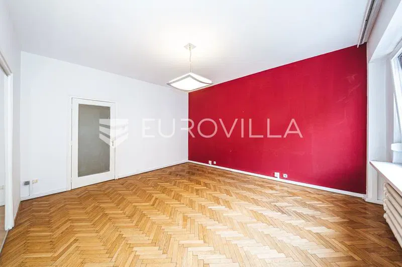 Zagreb, Center, spacious three-room apartment/office 103 m² in a prestigious location – 3