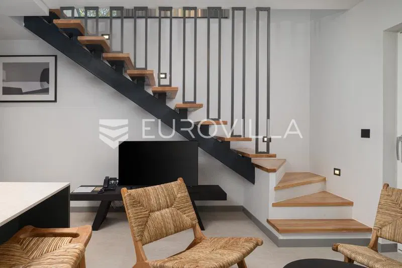 Zadar, Sv. Filip i Jakov, modern two-storey residence in a luxury residential complex – 2