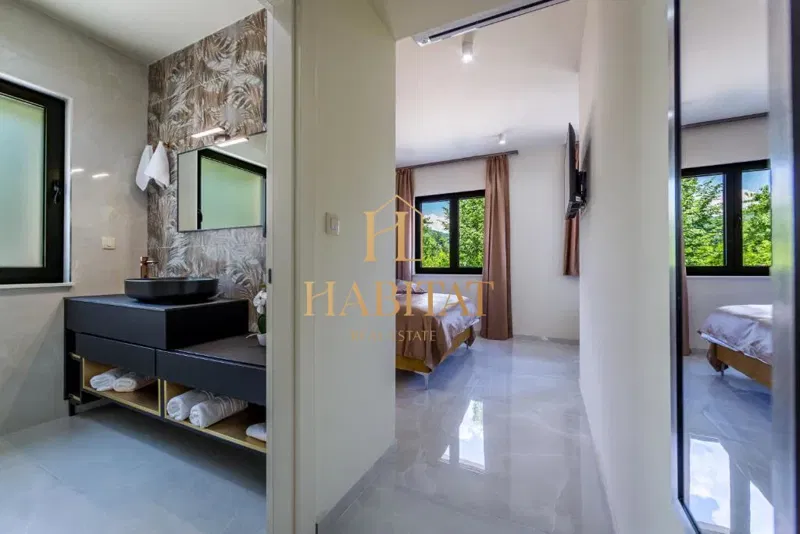 House Lovran – 2