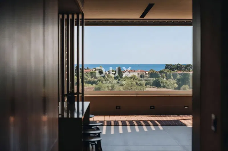 Istria, Novigrad, appartamento di lusso, 119,37 m², vista mare – 2