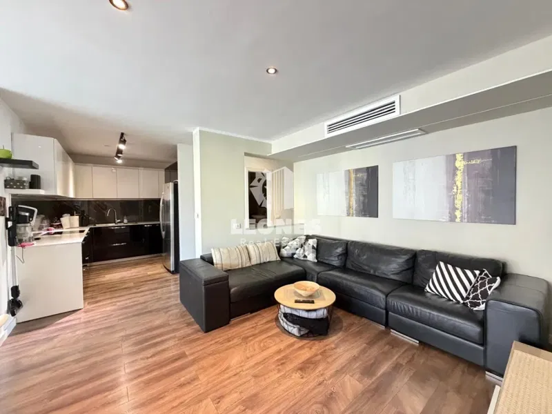 Comfortable apartment in the center of Novigrad, just 100 meters from the sea – 2
