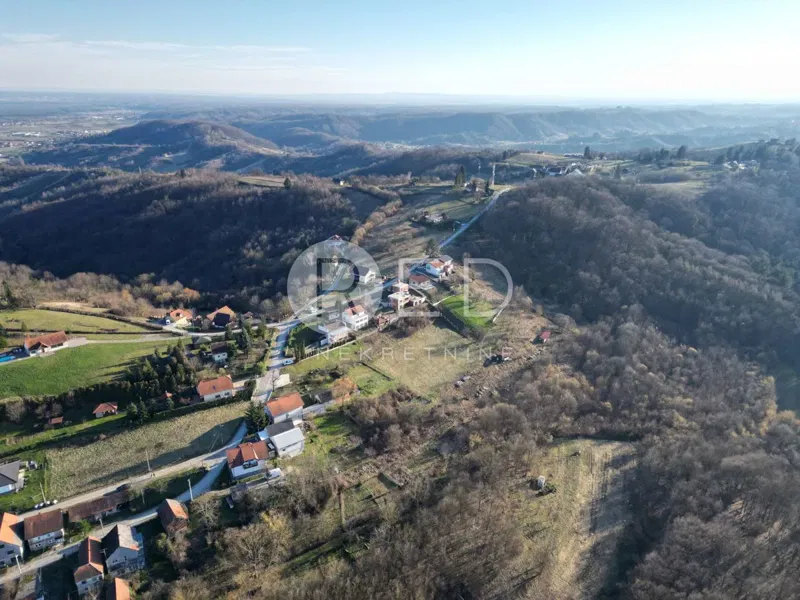 SVETA NEDELJA GRAĐ ZEMLJIŠTE 686 m2