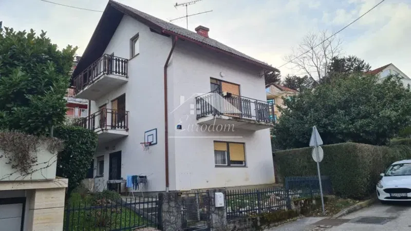 Haus Mlinovi, Zagreb, 225m2