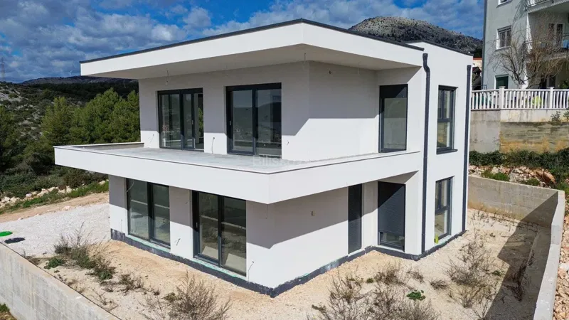 Prodaja,moderna kuća s pogledom na more, Seget