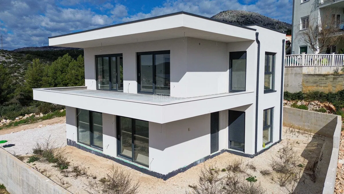 Prodaja,moderna kuća s pogledom na more, Seget