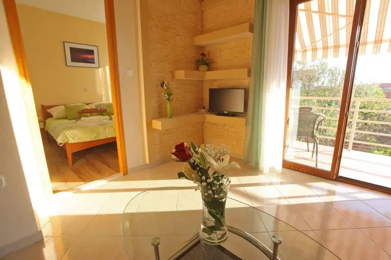 Palazzina vicino al mare – 2