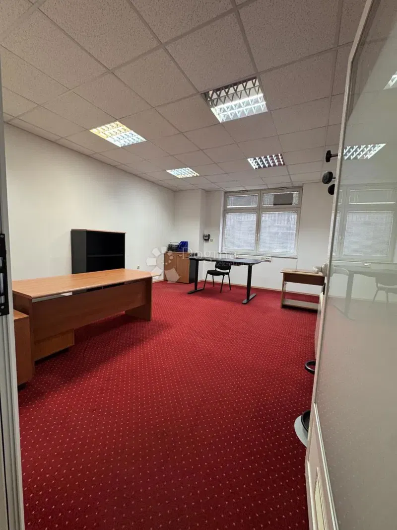Business premise Škurinje, Rijeka, 325m2 – 2