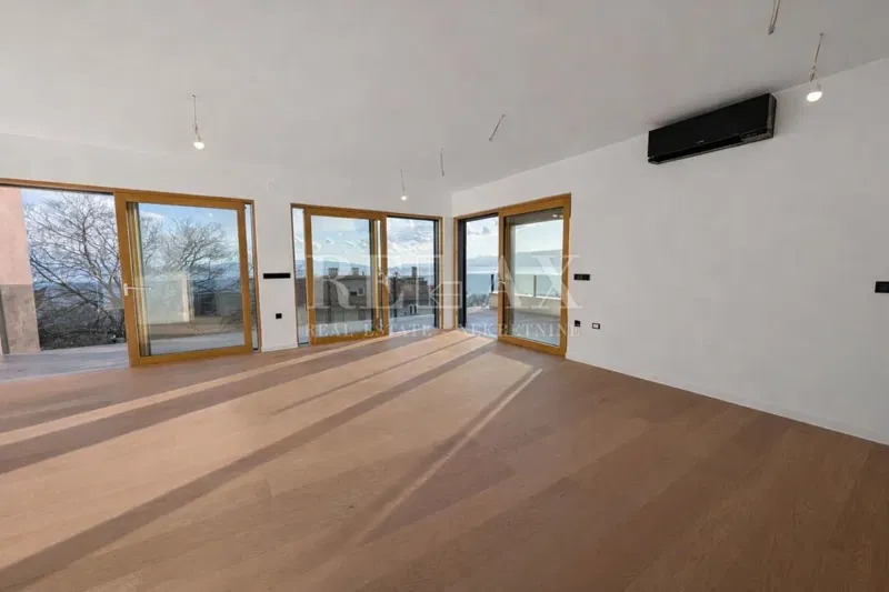 Rijeka, Kantrida - top penthouse in a new building – 2
