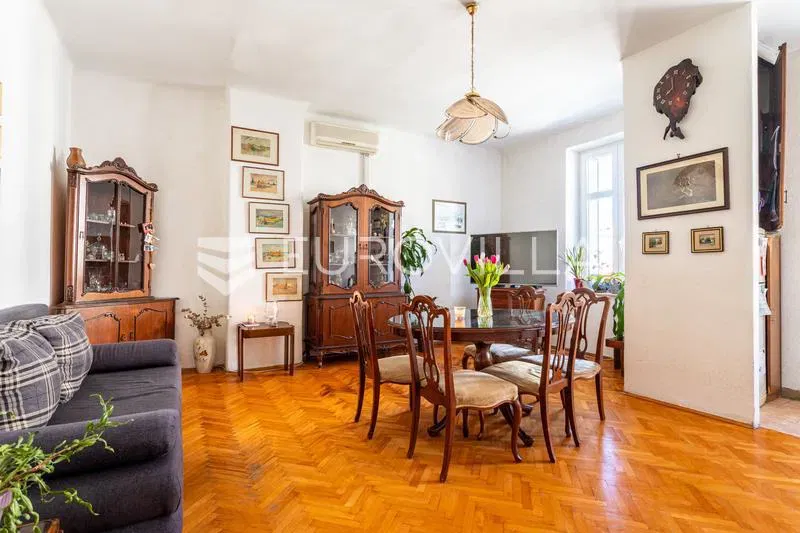 Split, Bačvice | Exclusive sale, three-bedroom apartment in an exceptional location – 3