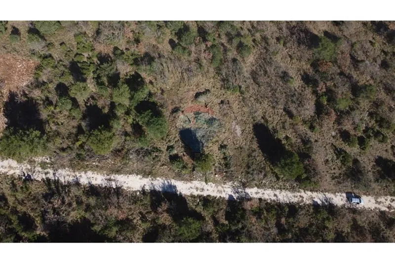 CRNO - Razvojno zemljište u zoni širenja naselja - 740 m² – 3