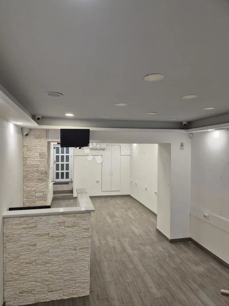 Business premise Gornji grad / Centar, Osijek, 67m2 – 3