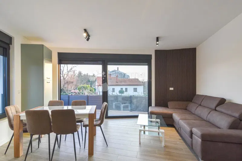 Flat Poreč, 92m2 – 2