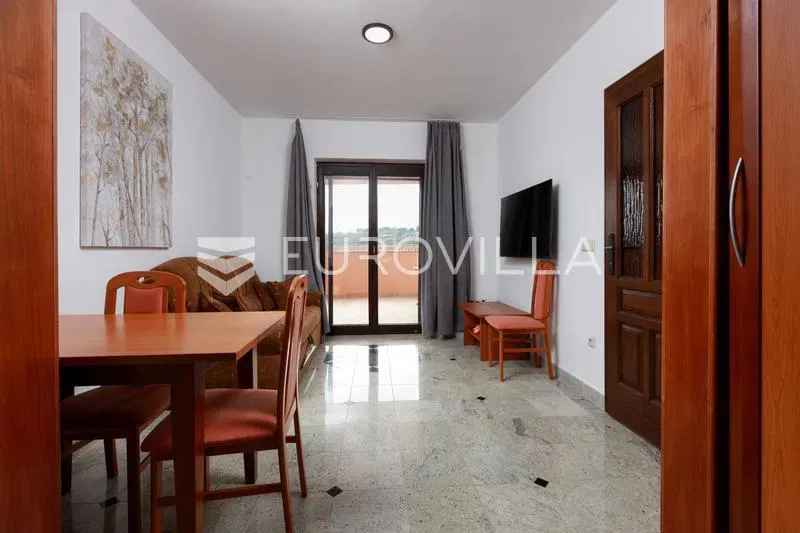 Krk, furnished three-bedroom apartment with a spacious terrace – 3